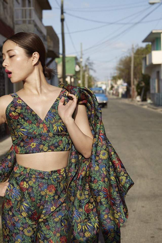 图片[16]-《石原聪美》出道15週年纪念写真集encourage，素颜全公开？-知乐社