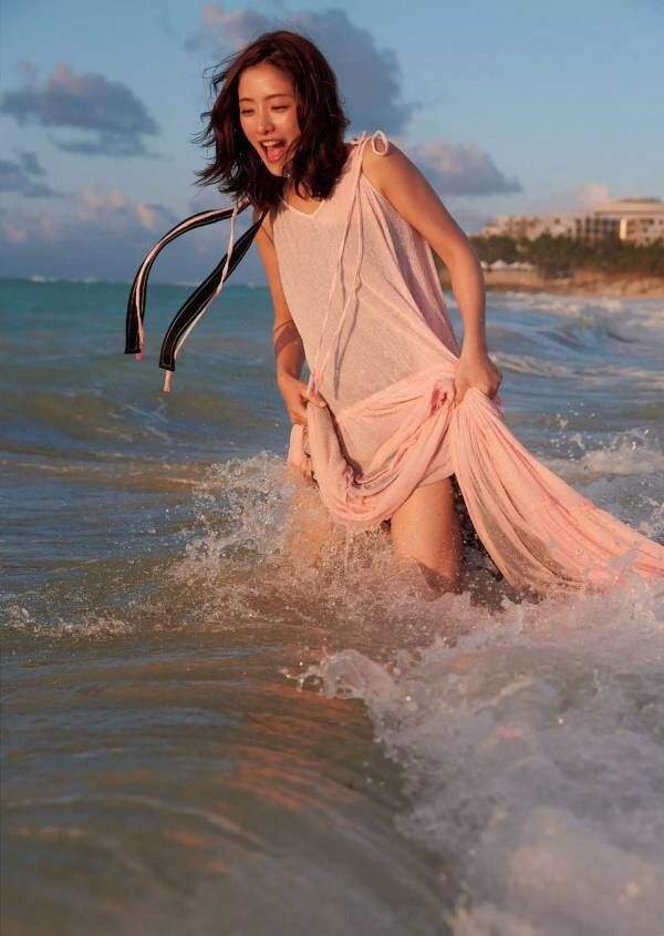 图片[18]-《石原聪美》出道15週年纪念写真集encourage，素颜全公开？-知乐社