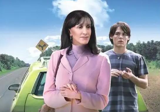 电影《窈窕老爸》一场荒诞喜剧下的代际和解-知乐社