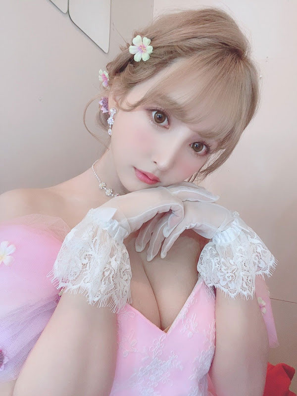 三上悠亜(三上悠亚,Mikami-Yua)作品SSNI-865封面预览及内容赏析-知乐社