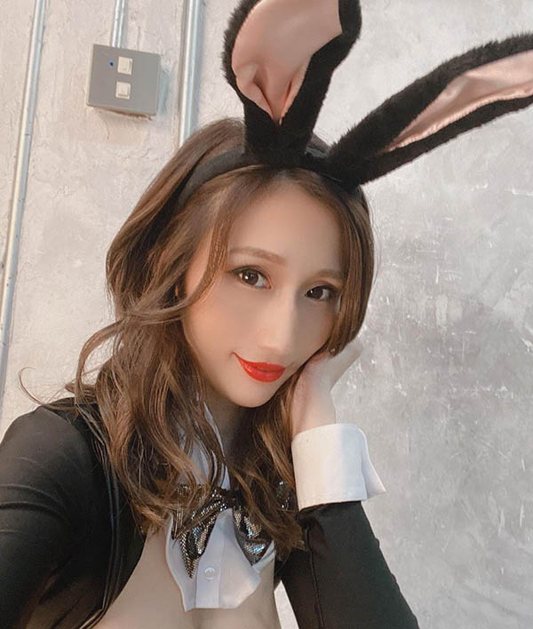 Julia作品CJOD-325封面预览及内容赏析-知乐社