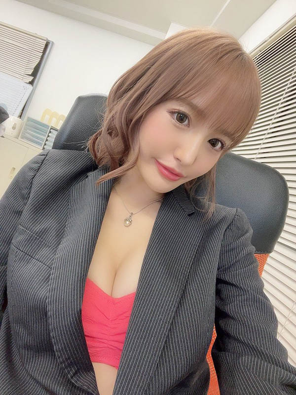 百永纱里奈(百永さりな)最番作品推荐封面预览及内容赏析-知乐社