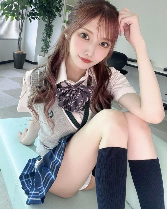 老牌女仆《斋藤亚美里》精选作品推荐封面预览及内容赏析-知乐社