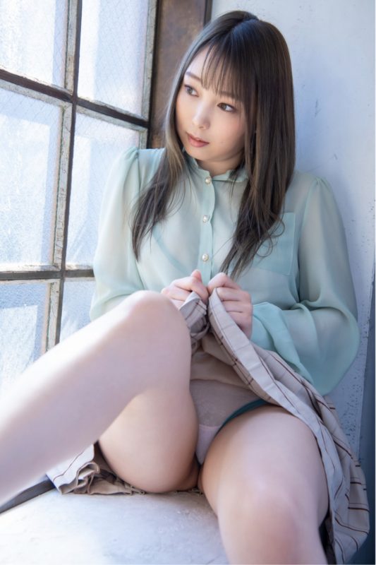 桐谷奈绪（桐谷なお）精选作品推荐封面预览及内容赏析-知乐社