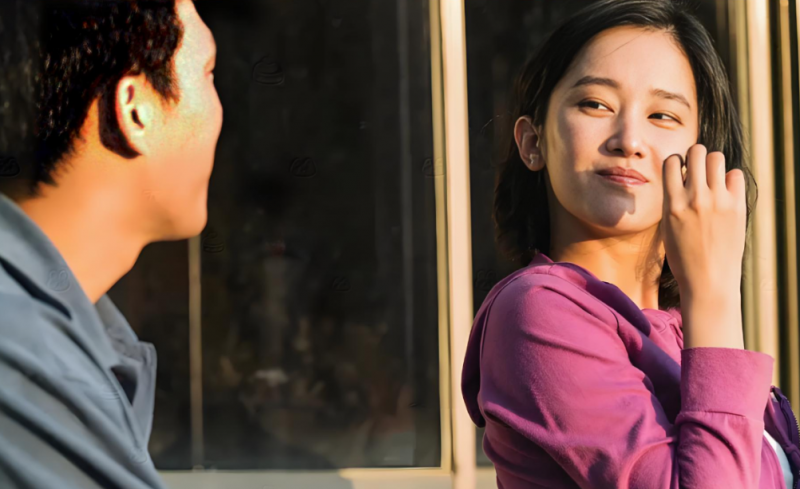 韩国犯罪电影《燃烧》看不见的火焰,悬疑外的社会灼烧-知乐社