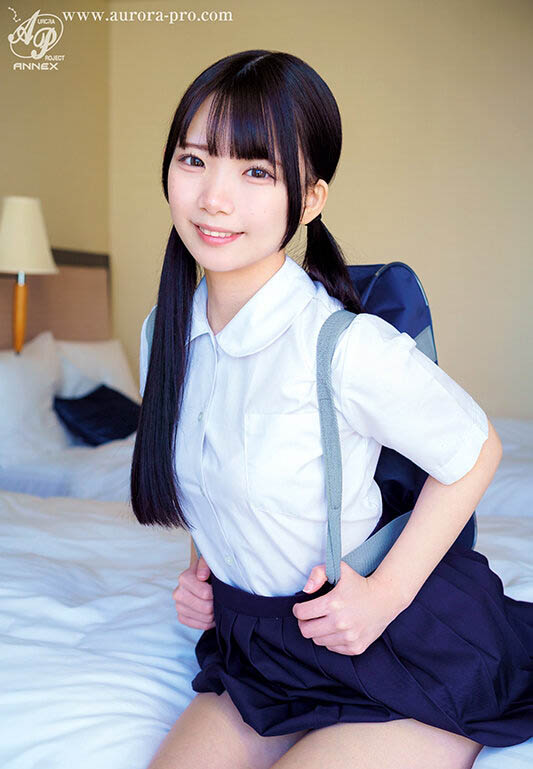 146cm萝莉《南日菜乃》精选作品推荐封面预览及内容赏析-知乐社