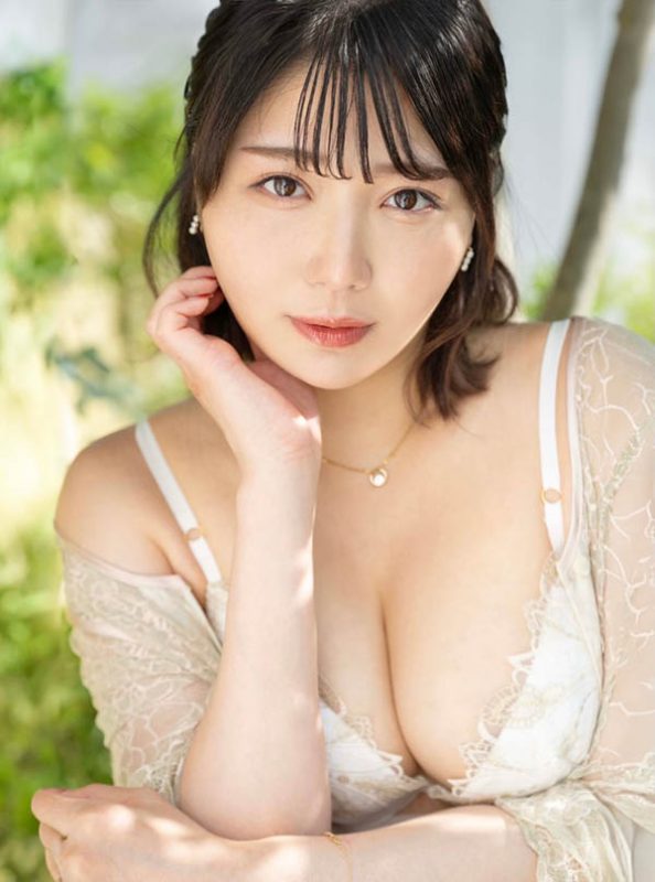 「真北祈」最番作品MEYD-984封面预览及内容赏析-知乐社