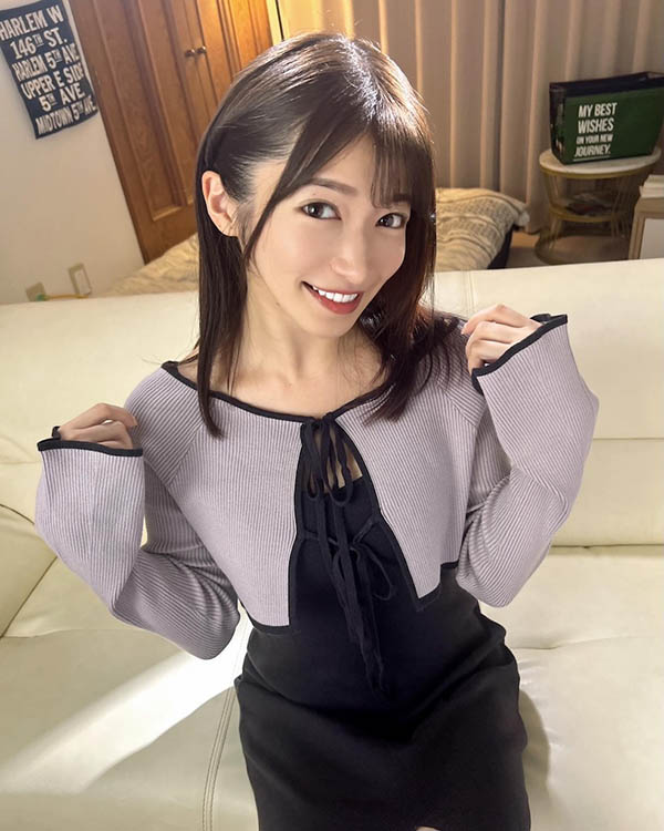 艺能人正妹《十束流羽》精选作品推荐封面预览及内容赏析-知乐社