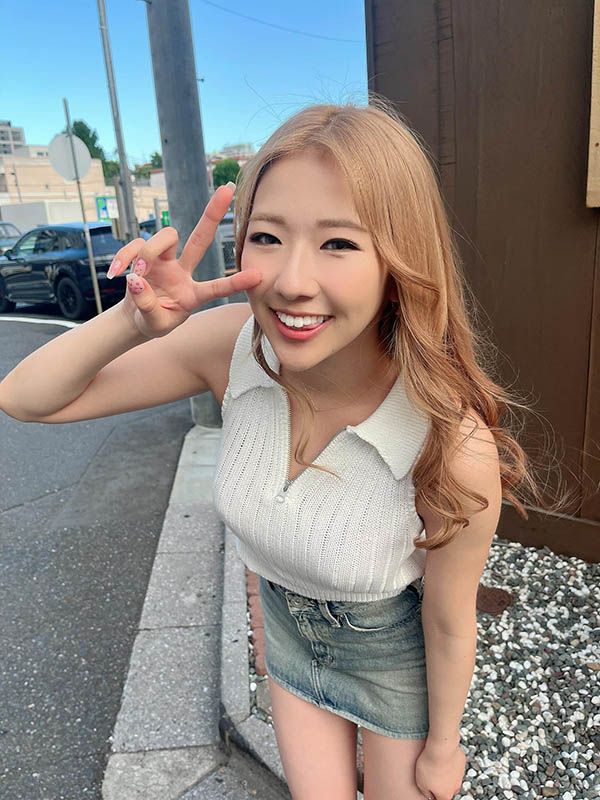 I级巨球人妻《七原纱由》精选作品推荐封面预览及内容赏析-知乐社