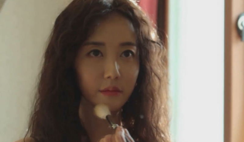 韩国电影《没有被爱过的女人》揭秘爱情背后的真实面目-知乐社