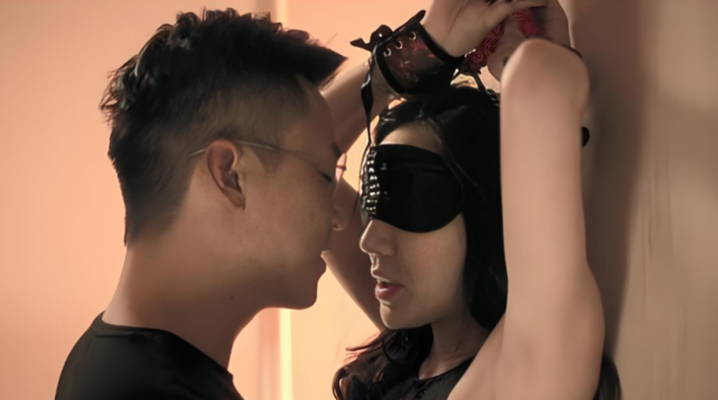 香港电影《作家的谎言》人性迷宫中的欲望博弈-知乐社